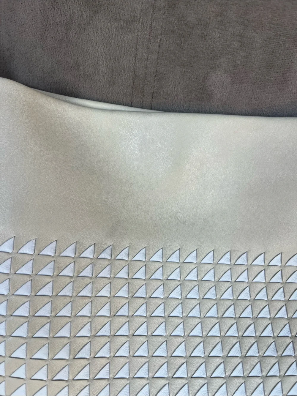 Bottega Veneta Cervo Intrecciato Large Hobo 173187 Pergamena Authenticated
